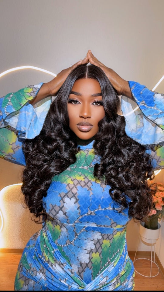 Layered statement Bouncy wig