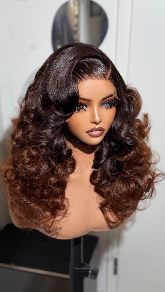 Hollywood fluffy bouncy wig