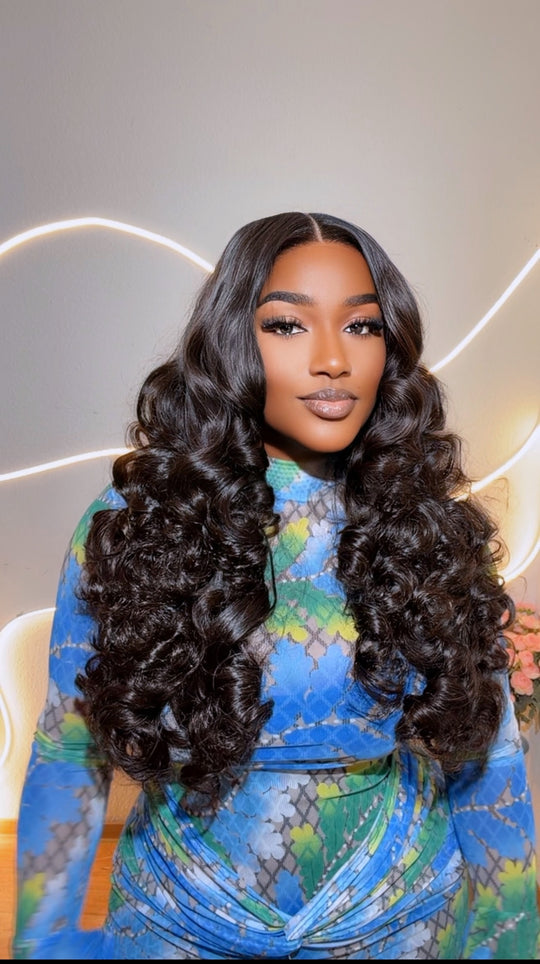 Layered statement Bouncy wig