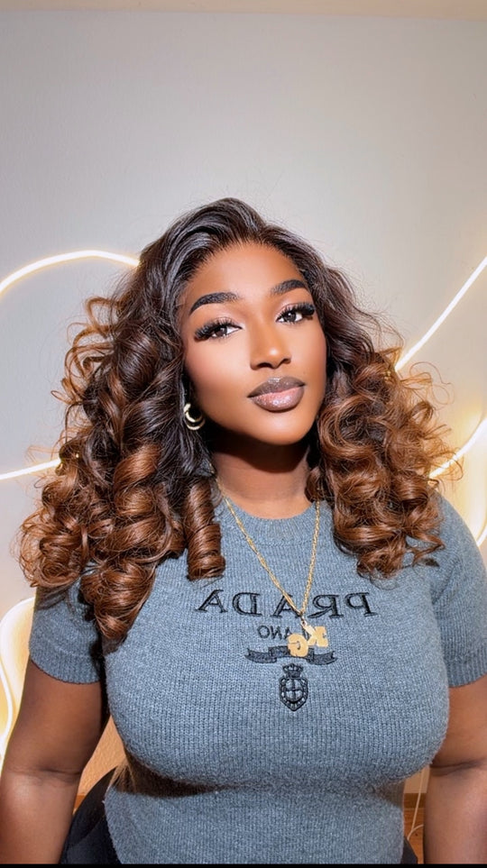 Hollywood fluffy bouncy wig