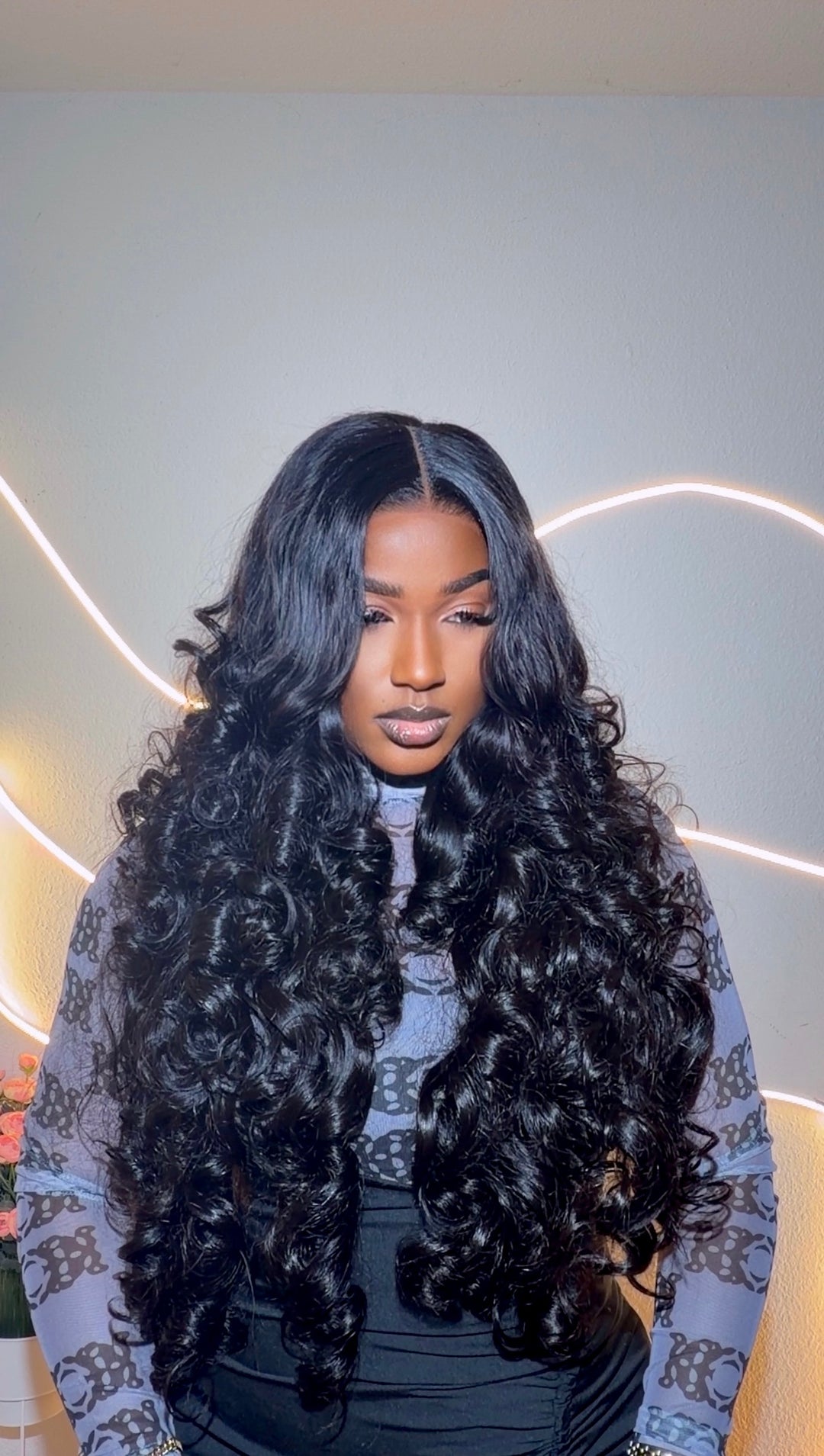 Layered statement Bouncy wig